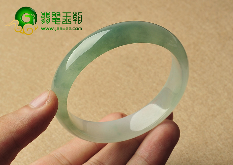 冰种晴水缅甸翡翠A货手镯（57.8mm）