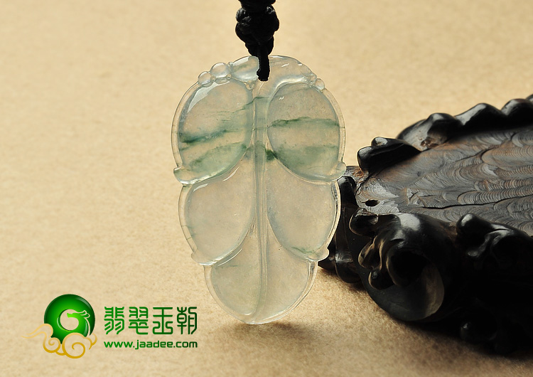 冰种飘花缅甸翡翠A货叶子挂件