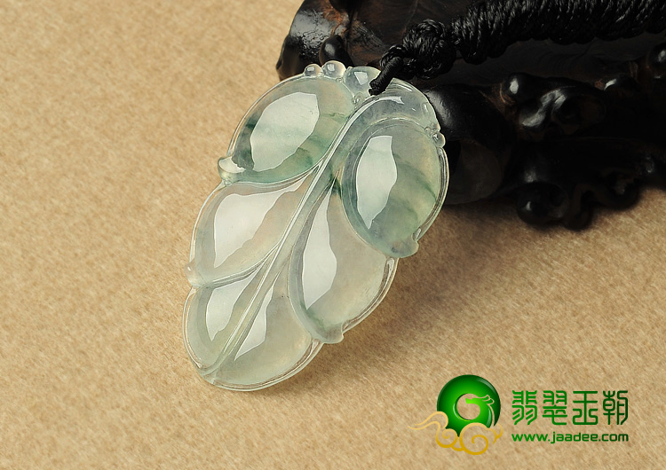 冰种飘花缅甸翡翠A货叶子挂件