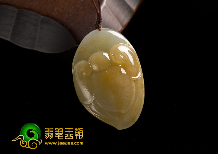 feicui糯冰种黄翡缅甸翡翠A货观音头挂件