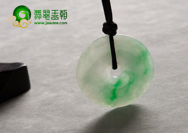 糯冰种飘翠缅甸翡翠A货平安扣挂件