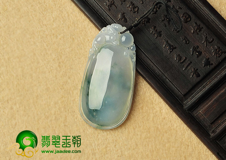 冰种飘花缅甸翡翠A货平安福挂件