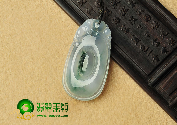 冰种飘花缅甸翡翠A货福在眼前挂件