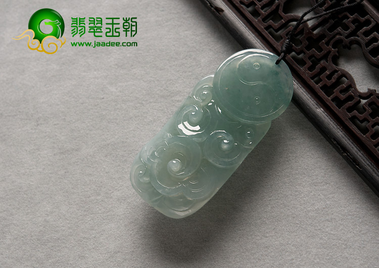 冰种晴水缅甸翡翠A货龙头罗汉挂件
