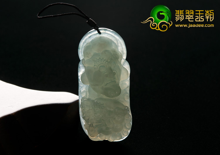 冰种晴水缅甸翡翠A货龙头罗汉挂件