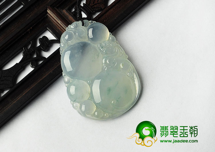 冰种略飘花缅甸翡翠A货福禄寿挂件