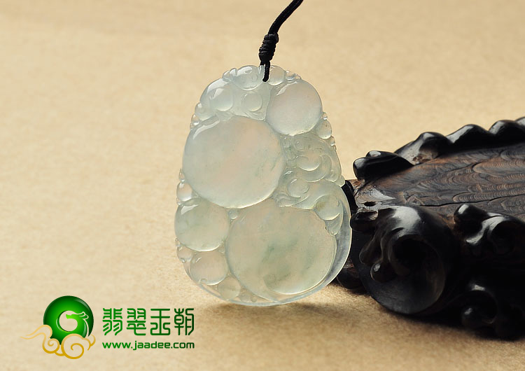 冰种略飘花缅甸翡翠A货福禄寿挂件