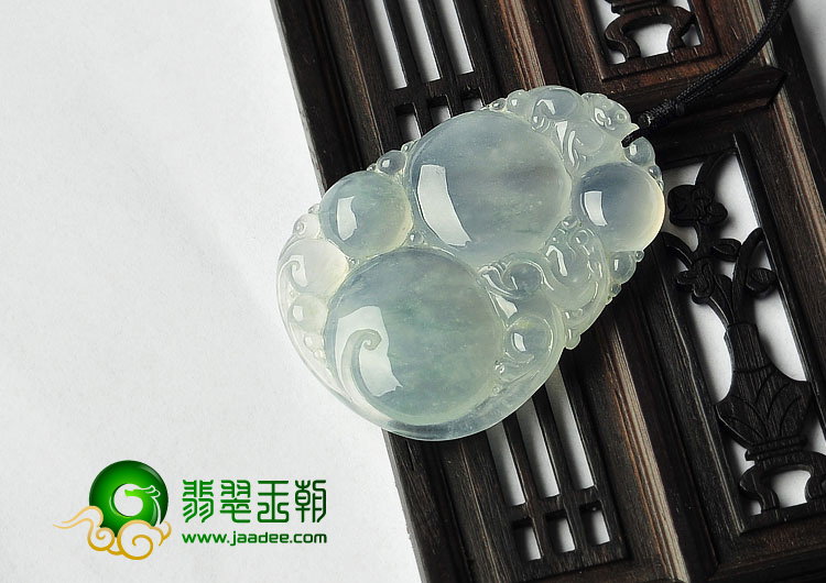 冰种略飘花缅甸翡翠A货福禄寿挂件