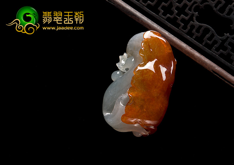 冰种红翡缅甸翡翠A货年年有余挂件