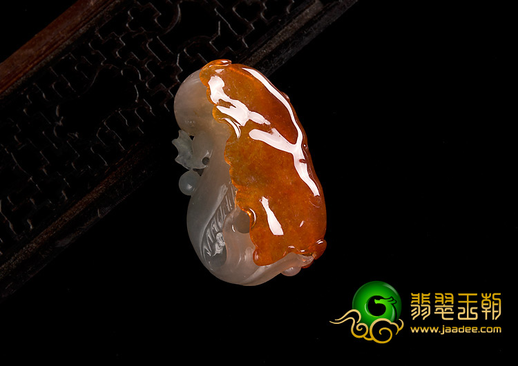 冰种红翡缅甸翡翠A货年年有余挂件