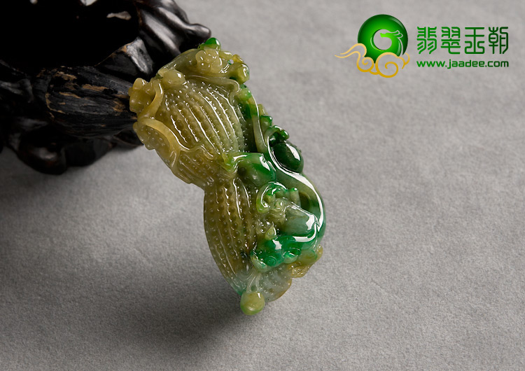 糯冰种黄加绿缅甸翡翠A货生意兴隆挂件