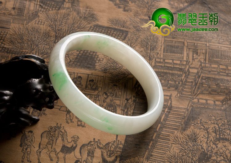 糯冰种飘翠缅甸翡翠A货手镯（57.7mm）