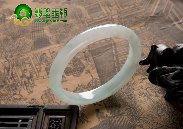 糯冰种晴水缅甸翡翠A货手镯（57.7mm）