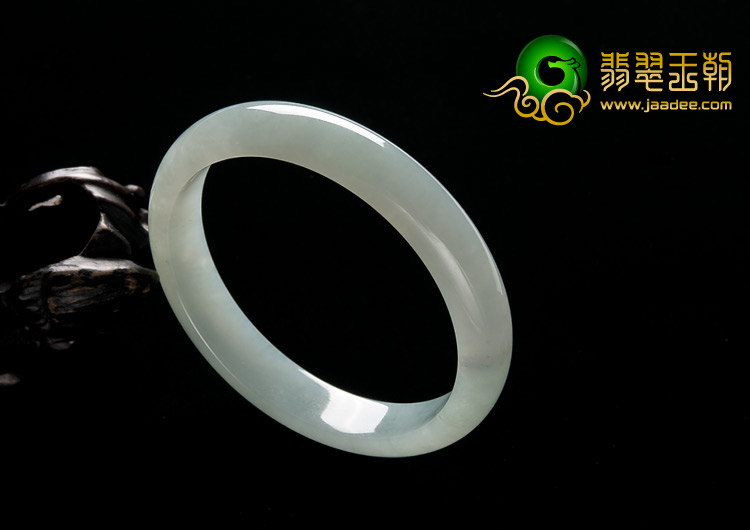 糯冰种晴水缅甸翡翠A货手镯（57.2mm）