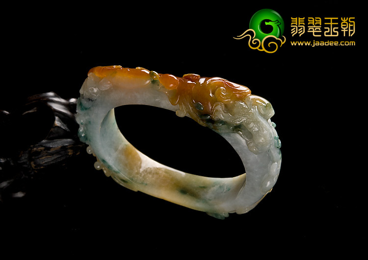 糯冰种红黄翡飘花缅甸翡翠A货福寿如意雕花贵妃镯（56.1mm-49.2mm）