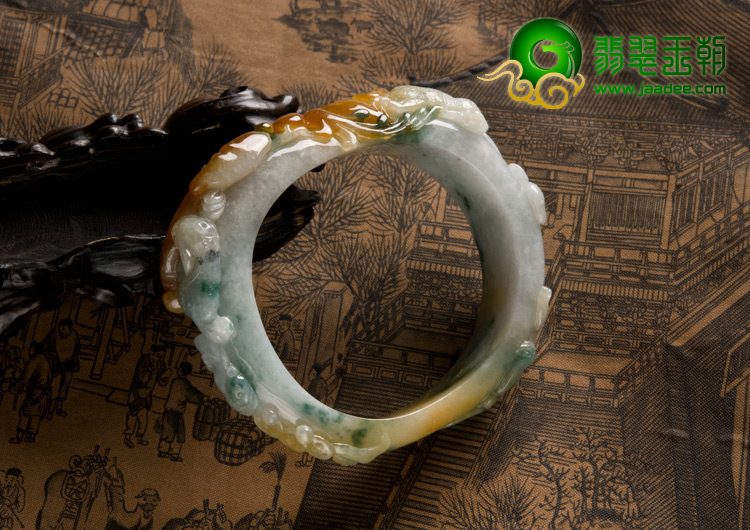 糯冰种红黄翡飘花缅甸翡翠A货福寿如意雕花贵妃镯（56.1mm-49.2mm）