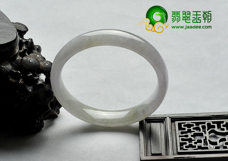 糯冰种晴水缅甸翡翠A货手镯（58.4mm）