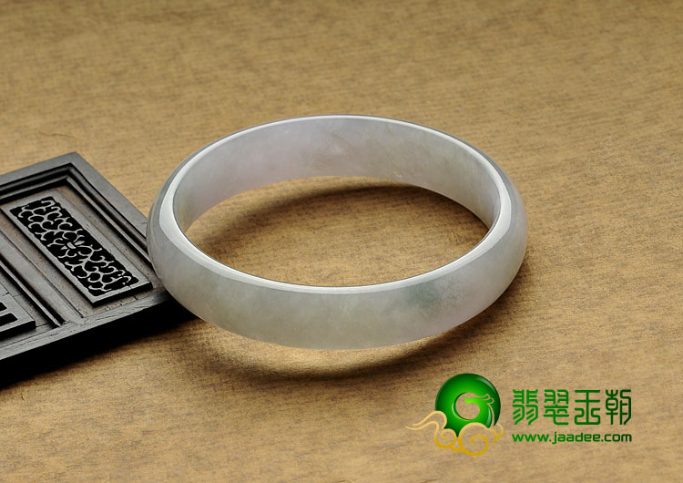糯冰种晴水缅甸翡翠A货手镯（58.4mm）