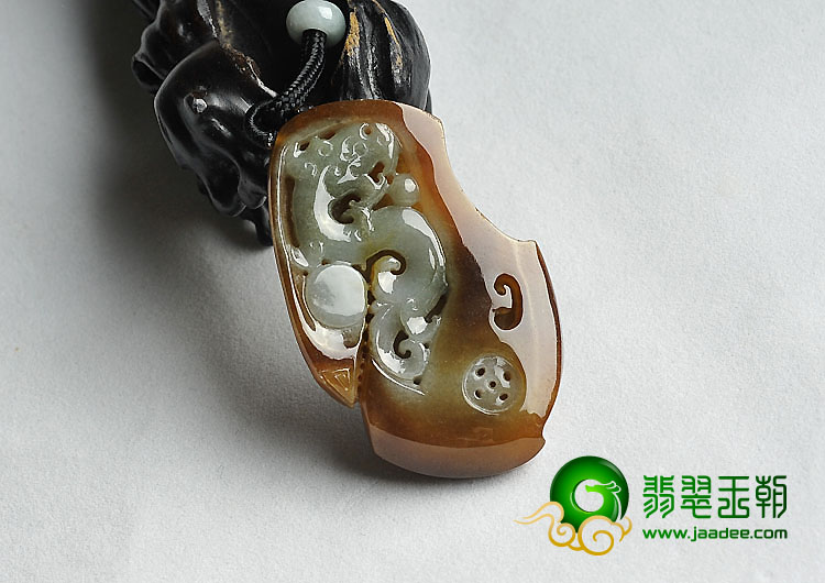糯冰种褐黄翡缅甸翡翠A货仿古龙挂件