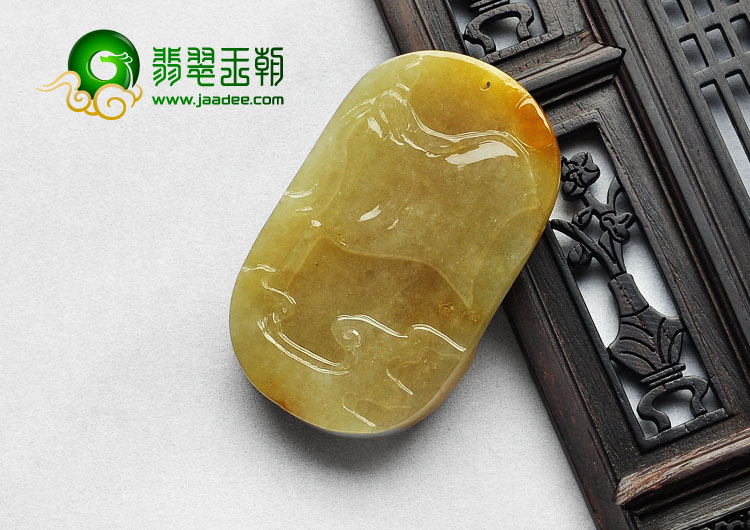 糯冰种黄翡缅甸翡翠A货关公头挂件