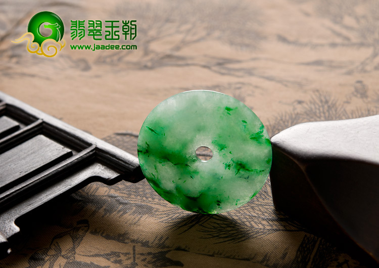 糯冰种浓绿缅甸翡翠A货平安扣挂件（单价）