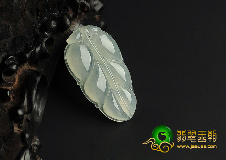 冰种淡晴水缅甸翡翠A货叶子挂件