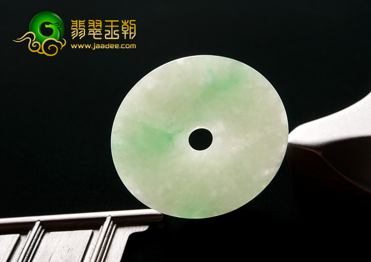 糯冰种飘翠缅甸翡翠A货平安扣挂件