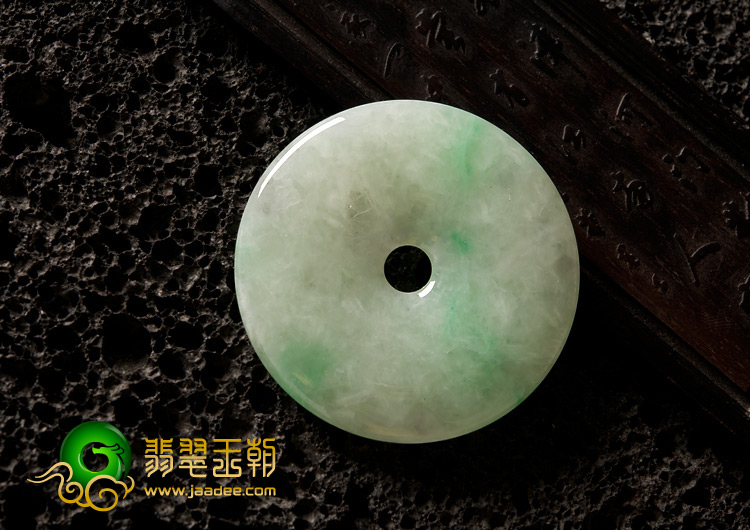 糯冰种飘翠缅甸翡翠A货平安扣挂件