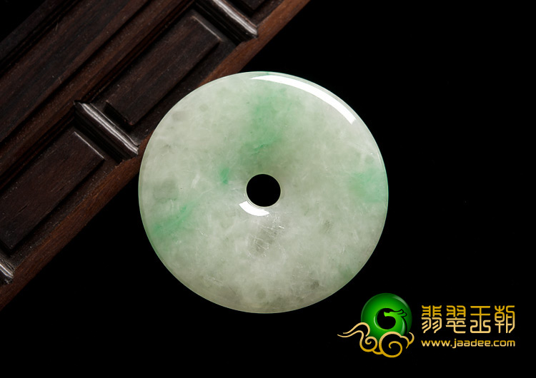 糯冰种飘翠缅甸翡翠A货平安扣挂件