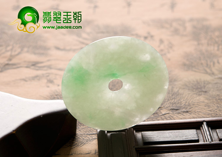 糯冰种飘翠缅甸翡翠A货平安扣挂件