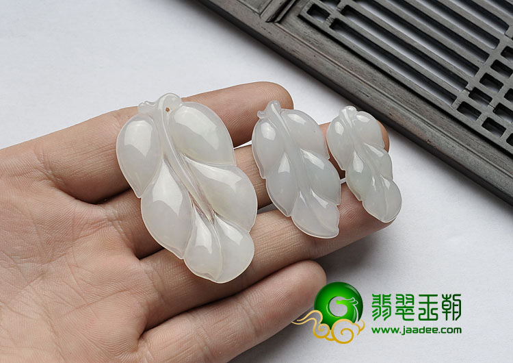 糯冰种缅甸翡翠A货叶子挂件（一批走）