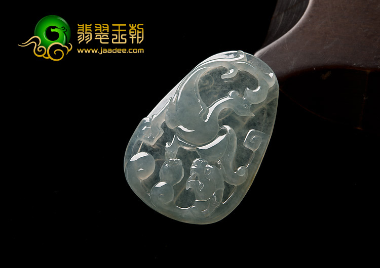 冰种晴水缅甸翡翠A货龙凤牌挂件