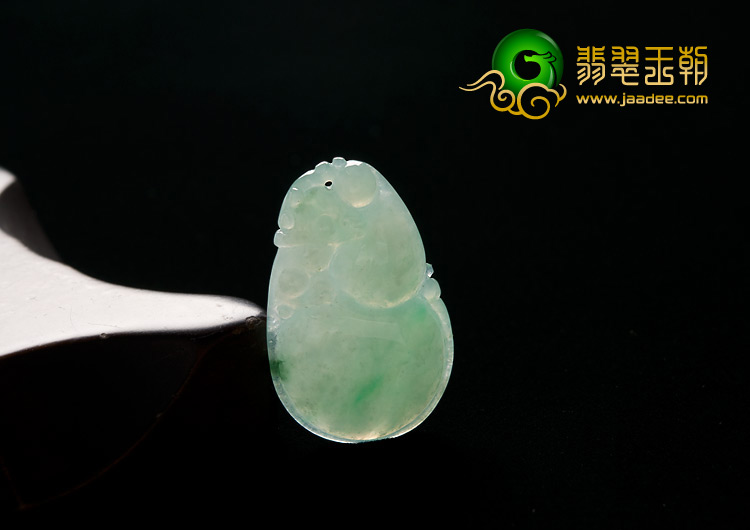 糯冰种豆色缅甸翡翠A货福禄寿挂件