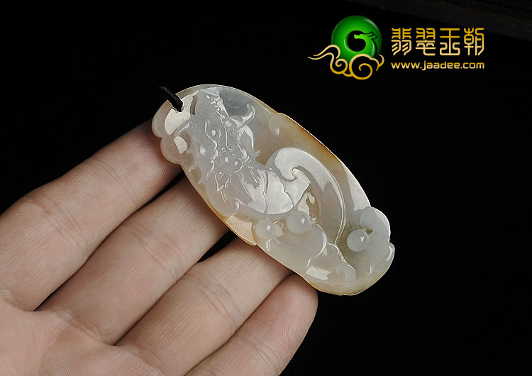 冰种黄翡缅甸翡翠A货仿古龙挂件