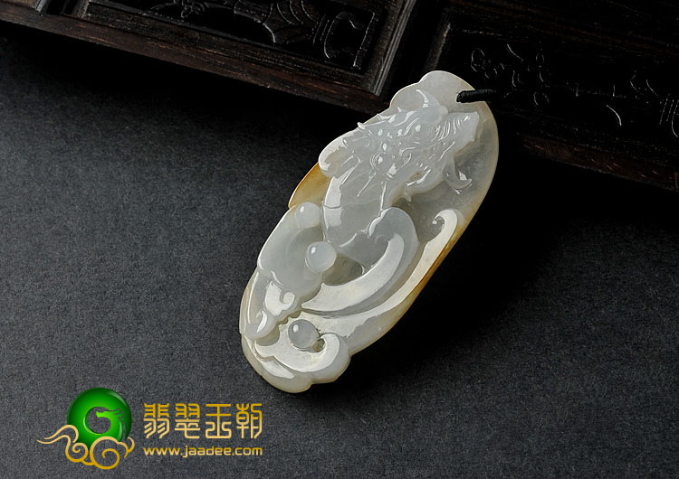 冰种黄翡缅甸翡翠A货仿古龙挂件