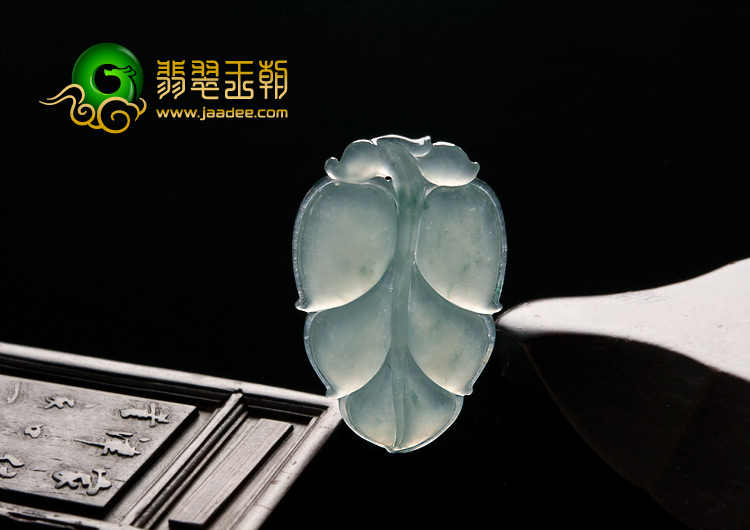 冰种飘花缅甸翡翠A货叶子挂件