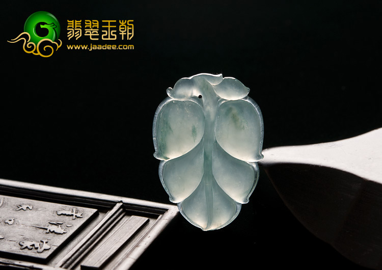 冰种飘花缅甸翡翠A货叶子挂件