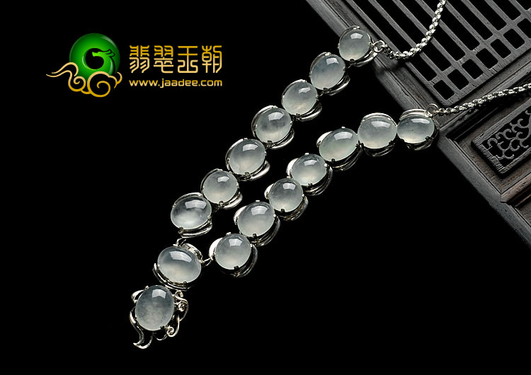 冰种淡晴水缅甸翡翠A货项链面