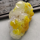 糯冰种黄翡缅甸翡翠A货代代封侯挂件