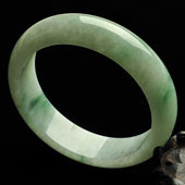 糯冰种飘花缅甸翡翠A货手镯（58.2mm）