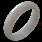 糯冰种晴水缅甸翡翠A货手镯（59.3mm）