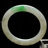 糯冰种翠色缅甸翡翠A货圆条手镯（49.2mm）