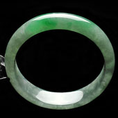 糯冰种翠色缅甸翡翠A货手镯（59.4mm）