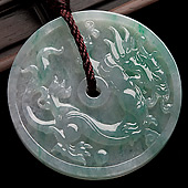 冰种飘翠缅甸翡翠A货龙牌挂件