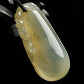 冰种淡黄翡缅甸翡翠A货福瓜挂件