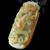 糯冰种红黄翡缅甸翡翠A货仿古龙牌挂件