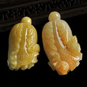 糯冰种黄翡缅甸翡翠A货白菜挂件（一对）