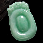 糯冰种豆色缅甸翡翠A货福在眼前挂件