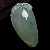 冰种晴水略飘花缅甸翡翠A货福瓜挂件