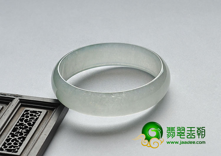 冰种晴水缅甸翡翠A货手镯（53mm）